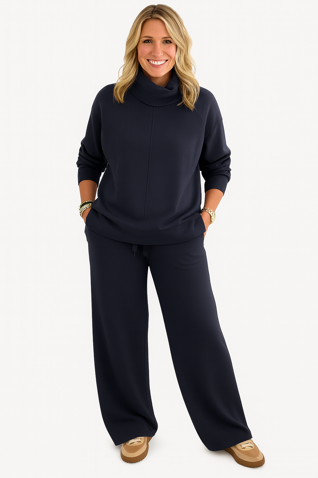 Estelle | Ensemble de voyage féminin deux-pièces avec pull à col roulé